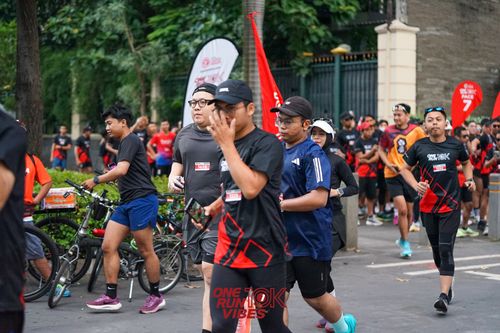 Race photo from ONE RUN 10K VIBES JAKARTA 