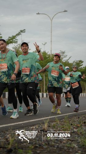 Race photo from Arutmin Borneo Run 2024