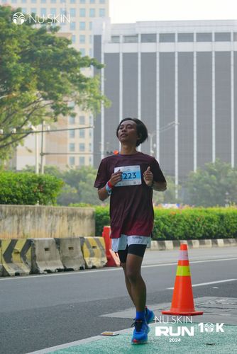 Race photo from Nu Skin Run 10K
