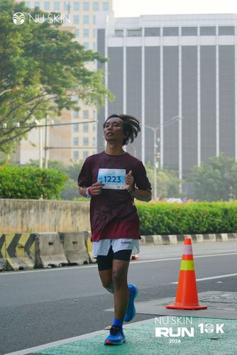 Race photo from Nu Skin Run 10K