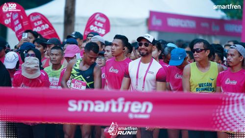 Race photo from Smartfren Run 2025 