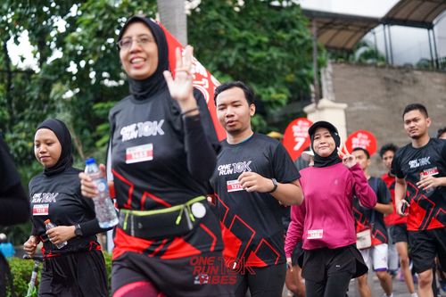 Race photo from ONE RUN 10K VIBES JAKARTA 