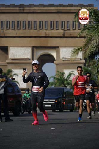 Race photo from Kediri Half Marathon 2025