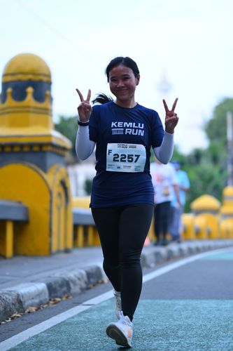 Race photo from KEMLU RUN 2025