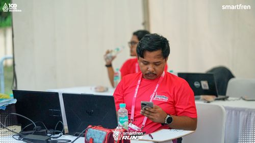 Race photo from Smartfren Run 2025 