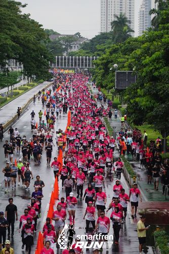 Race photo from Smartfren Run 2024