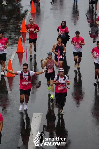 Race photo from Smartfren Run 2024