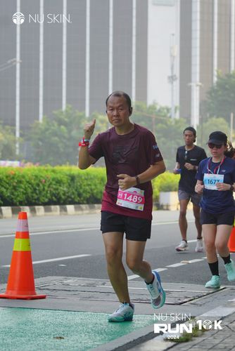 Race photo from Nu Skin Run 10K