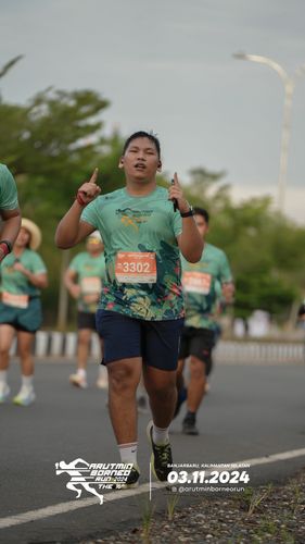 Race photo from Arutmin Borneo Run 2024