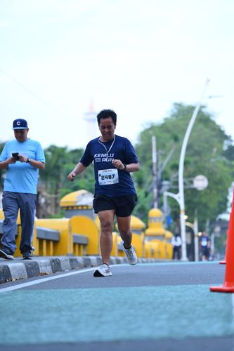 Race photo from KEMLU RUN 2025