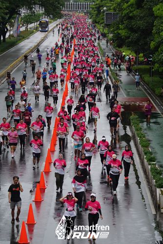 Race photo from Smartfren Run 2024