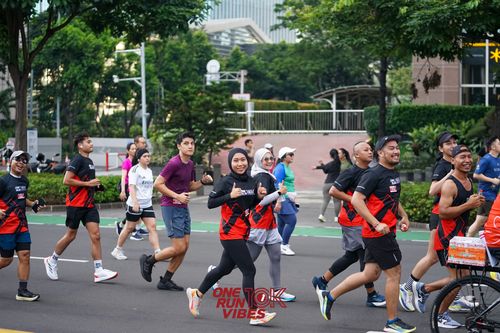 Race photo from ONE RUN 10K VIBES JAKARTA 