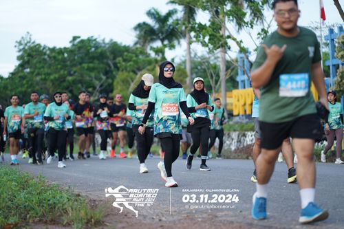 Race photo from Arutmin Borneo Run 2024