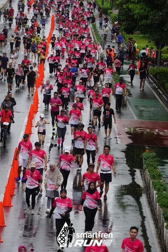 Race photo from Smartfren Run 2024