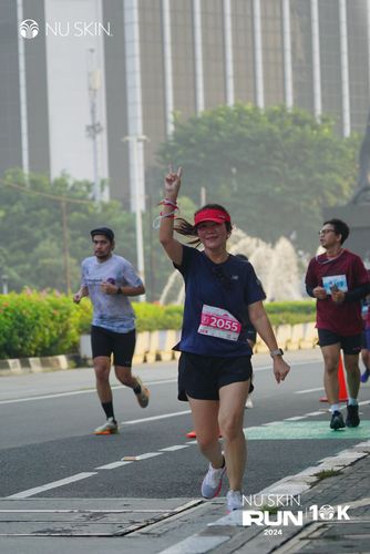 Race photo from Nu Skin Run 10K