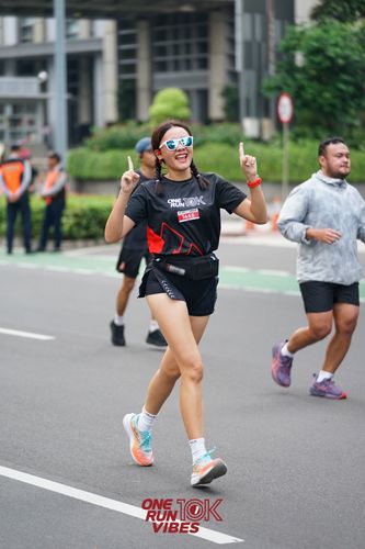 Race photo from ONE RUN 10K VIBES JAKARTA 