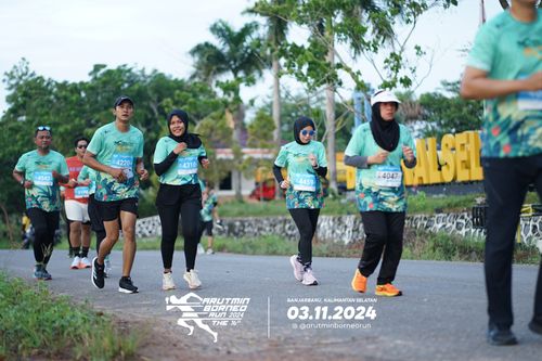 Race photo from Arutmin Borneo Run 2024