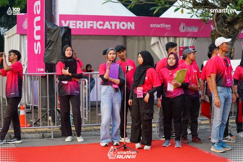 Race photo from Smartfren Run 2025 
