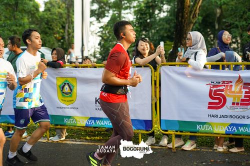 Race photo from Taman Budaya x BOGORUN 2025