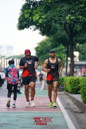 Race photo from ONE RUN 10K VIBES JAKARTA 