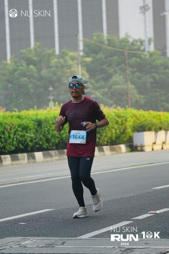 Race photo from Nu Skin Run 10K