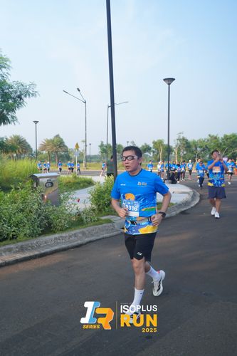 Race photo from ISOPLUS RUN 2025 - JAKARTA