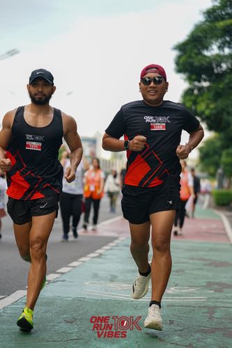 Race photo from ONE RUN 10K VIBES JAKARTA 