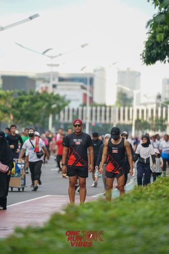 Race photo from ONE RUN 10K VIBES JAKARTA 