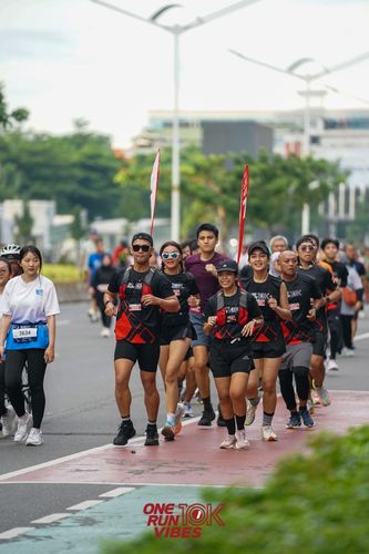 Race photo from ONE RUN 10K VIBES JAKARTA 