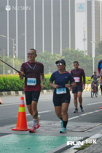 Race photo from Nu Skin Run 10K