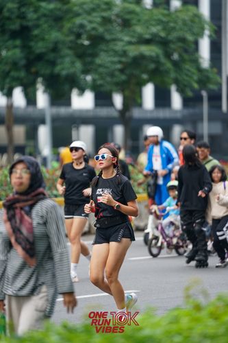 Race photo from ONE RUN 10K VIBES JAKARTA 