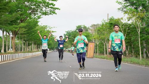 Race photo from Arutmin Borneo Run 2024
