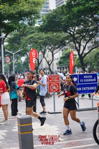 Race photo from ONE RUN 10K VIBES JAKARTA 