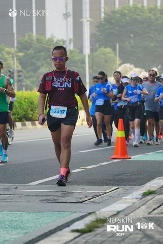 Race photo from Nu Skin Run 10K