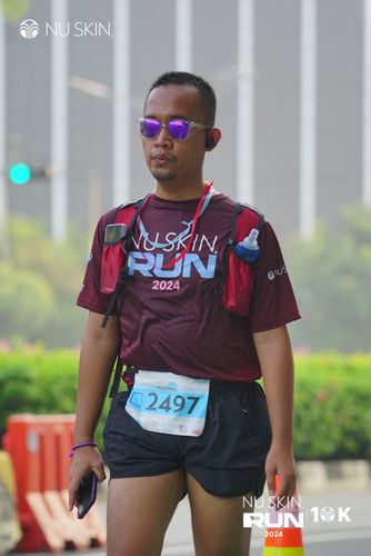 Race photo from Nu Skin Run 10K