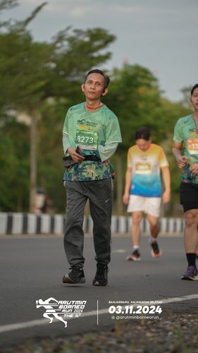 Race photo from Arutmin Borneo Run 2024