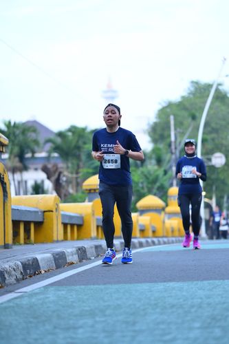 Race photo from KEMLU RUN 2025