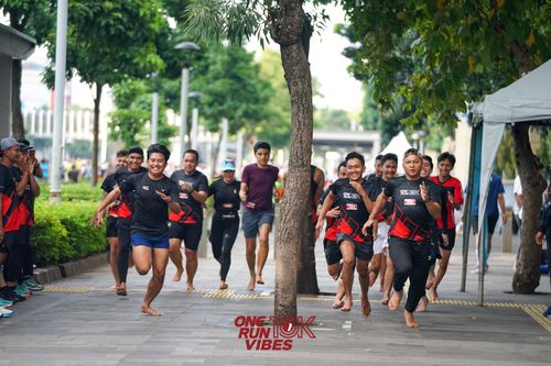 Race photo from ONE RUN 10K VIBES JAKARTA 