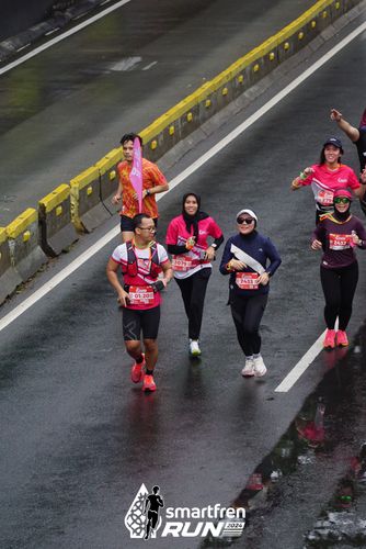 Race photo from Smartfren Run 2024