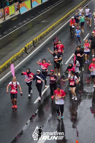 Race photo from Smartfren Run 2024