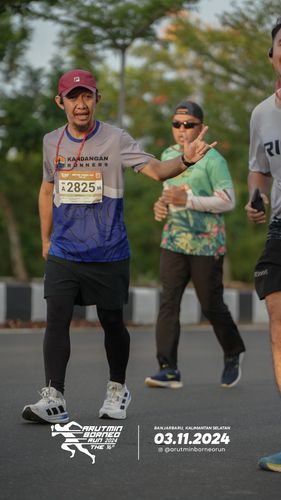 Race photo from Arutmin Borneo Run 2024