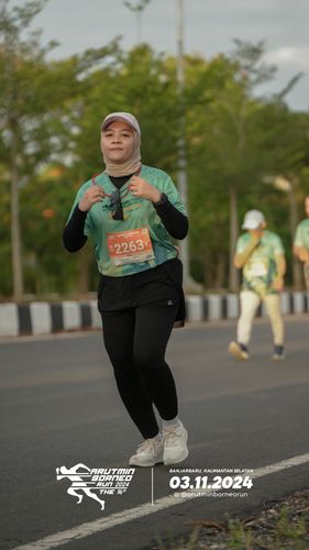 Race photo from Arutmin Borneo Run 2024