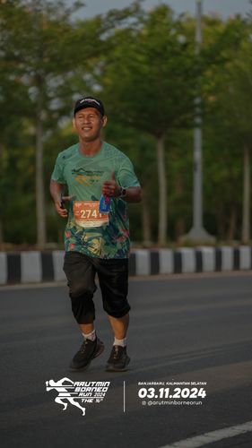 Race photo from Arutmin Borneo Run 2024