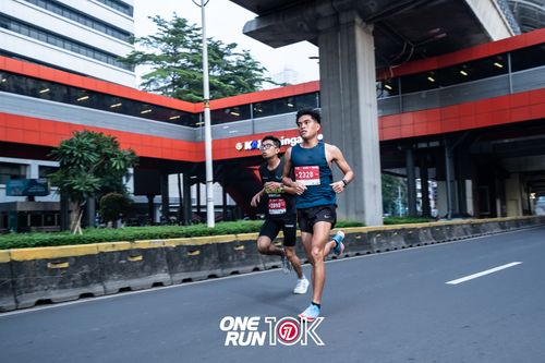 Race photo from ONE RUN 10K 2025