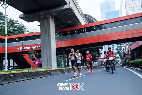 Race photo from ONE RUN 10K 2025