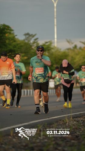Race photo from Arutmin Borneo Run 2024