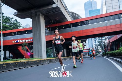 Race photo from ONE RUN 10K 2025