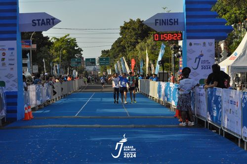 Race photo from Jabar Run 10K 2024