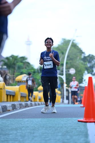 Race photo from KEMLU RUN 2025