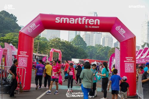 Race photo from Smartfren Run 2025 